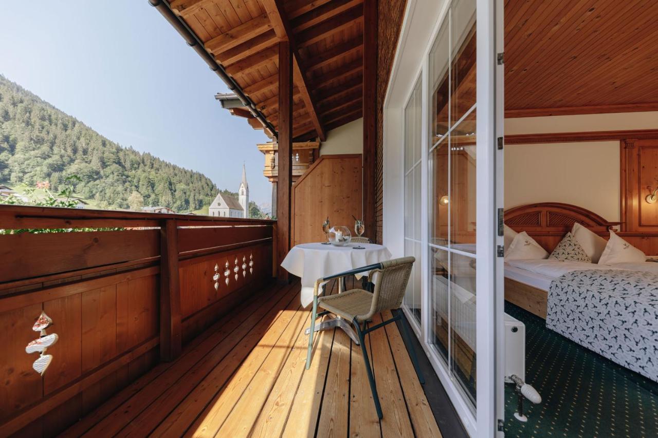 Hotel Hirschen Silbertal Eksteriør bilde