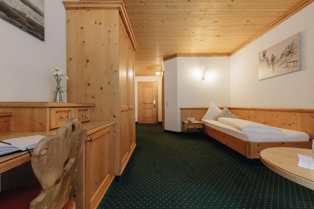 Hotel Hirschen Silbertal Eksteriør bilde